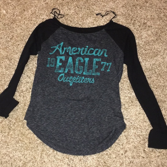 American Eagle Outfitters Tops - Long sleeve shirt